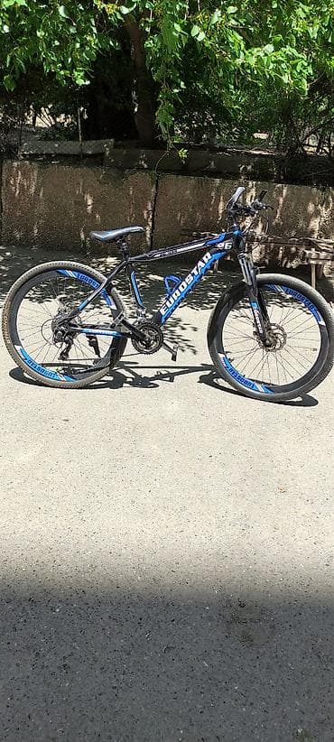 velosipet gence: İşlənmiş Şəhər velosipedi 26", sürətlərin sayı: 21, Ünvandan götürmə — 4