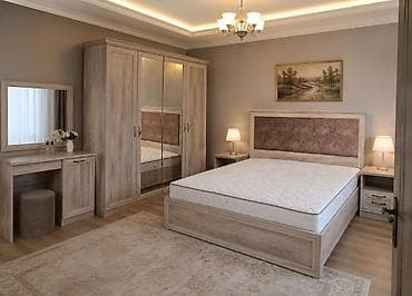 Двуспальная кровать, Шкаф, Трюмо, Тумба, Б/у