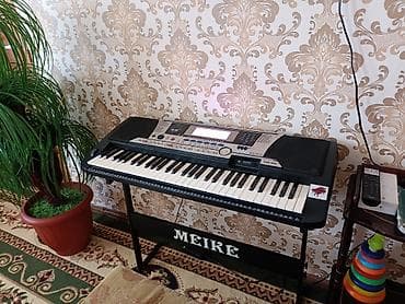 yamaha psr 1000: Sintezator, Yamaha — 3
