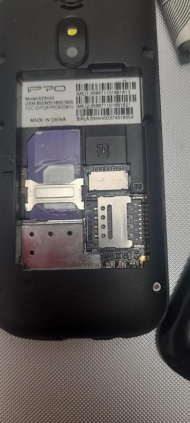 telefonlar satisi: IPRO A20 mini düyməli mobil telefon - Sadə 1 nömrə telefonu - Zəng — 4