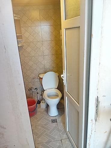 Həyət evləri və villaların satışı: 2 otaqlı, 43 kv. m, Orta təmir — 5