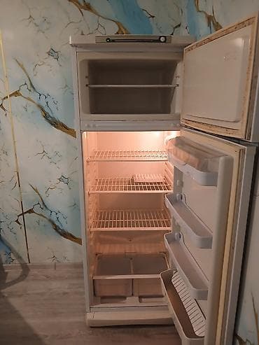 Indesit iki qapılı soyuducu

tezedi hec bir purablem yoxdu satlram — 2