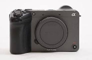 reqemsal kamera: Sony Alfa seriyasından rəqəmsal kamera (güzgüsüz, full-frame) • — 1