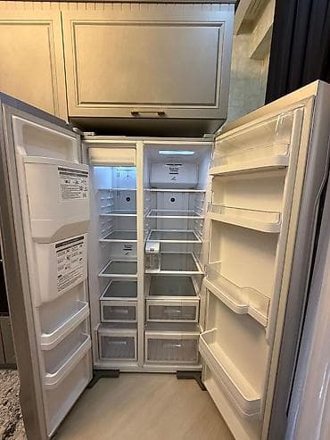 Aynur92👑kod9320 Qiymet:800 Azn Soyuducu satilir Marka Hitachi Nofrost