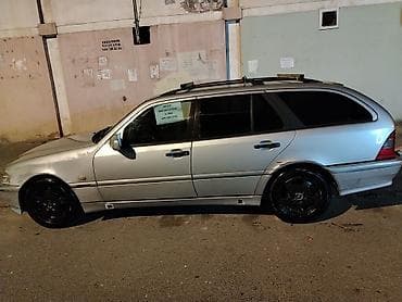 mercedes emel: Mercedes-Benz C-Class: 2.2 l | 2000 il Universal — 9