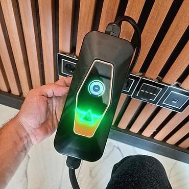 Avtomobil satışı: EV üçün daşıına bilən şarj cihazı – 3.5 kW / 16A Type 2 / GBT həm — 2