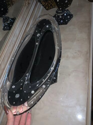 beqoniya gülü: Destde satilir tek tekde satilir bir denesi tek tek alana 500 manat — 3