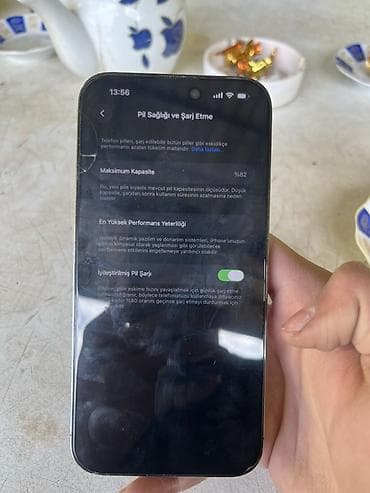 telefon ucuz samsung: IPhone 14 Pro, bənövşəyi rəng Xüsusiyyətlər: - Super Retina XDR OLED — 1