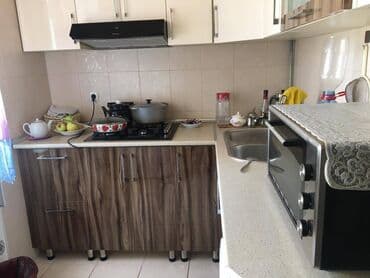 7 ci mikrorayon 1 otaqlı mənzil: Bakı, Əhmədli, 1 otaqlı, Köhnə tikili, m. Həzi Aslanov, 40 kv. m — 6