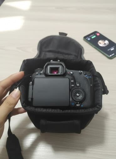 şəkil cəkən aparat: Canon EOS 60D DSLR fotoaparat + Canon EF-S 18-55mm IS STM obyekti — 1