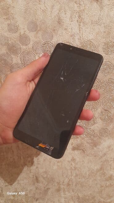 iphone 5 's: Blackberry 6230, rəng - Qara, Qırıq — 2