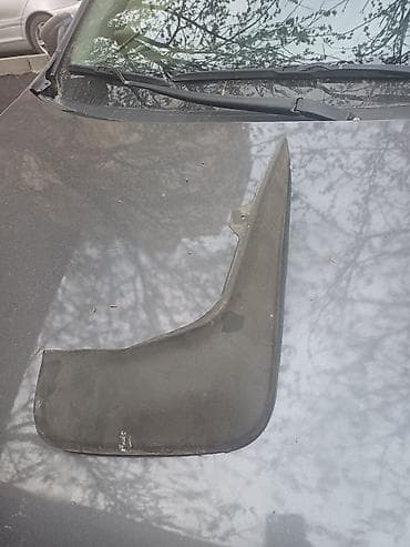 su slanqi satisi: Range Rover Sport avtomobili üçün arxa sag təkər üstü palçıqönlədici — 1