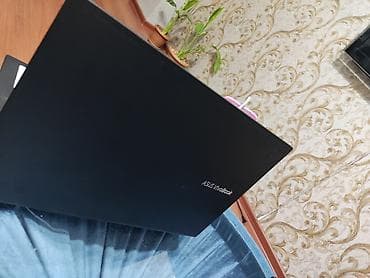 macbook 13 pro: Yaxsi vəziyyətdə noutbuk satiram.Oyun oynuyanlarproekt — 2