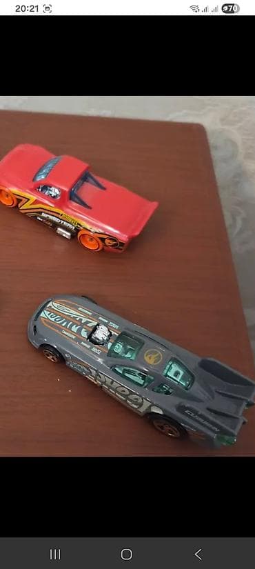 Oyuncaq maşın kolleksiyası – müxtəlif modellər - Miqyaslı die-cast və — 4