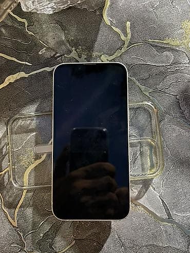 iphone 800: IPhone 14, 128 GB, Ağ, Barmaq izi, Face ID — 1