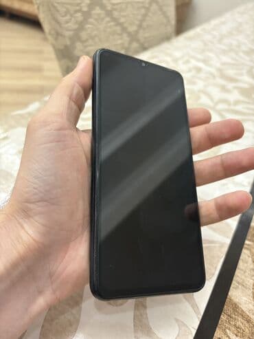 playstation 4 pro: Samsung Galaxy A04s, 64 GB, rəng - Qara, Barmaq izi, İki sim kartlı, Face ID — 3