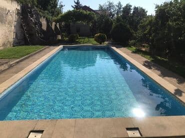 yeni evlər: 200 kv. m, 5 otaqlı — 2