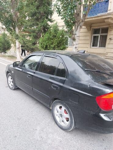 ceşqa maşını: Hyundai Accent: 1.5 l | 2005 il Sedan — 5