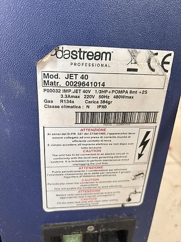 Reklam lövhələri: Tam səliqəli və işlək vəziyyətdə. Şəkildə göründüyü kimi mebelində — 10