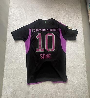 idman forma: Thailand istehsalıdır 10 nömrə yazısı cüzi yeyilib — 2