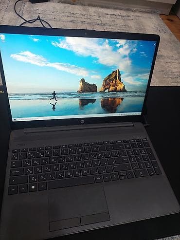 pubg mobile buz 4: HP noutbuk komplekti - Model: HP (15.6" ekran, nazik çərçivə, HD — 7