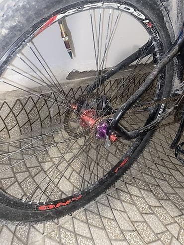 velosipe: MTB velosiped – hardtail, 29” təkərlər - Çərçivə: yüngül alüminium — 4