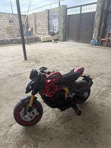 Aysen Usaq motasikli 220m tam islekdir usaq xarice getdi deye satilir lalafo.az -da Aysen Usaq motasikli 220m tam islekdir usaq xarice getdi deye satilir
