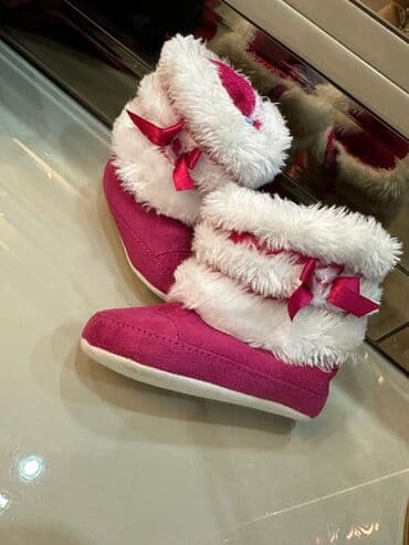 Pencəklər: Mothercare brendine mexsus yeni il geyimi ve ayaqqabisi. Ikisi bir — 5