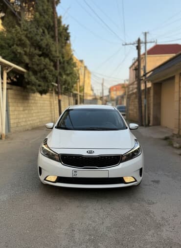 maşın ucun zontik: Kia Forte: 1.6 l | 2017 il Sedan — 1