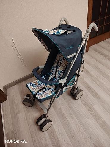 Modullu arabalar: Uşaq arabası – umbrella tipli, Pierre Cardin. Xüsusiyyətlər: - Yüngül — 7