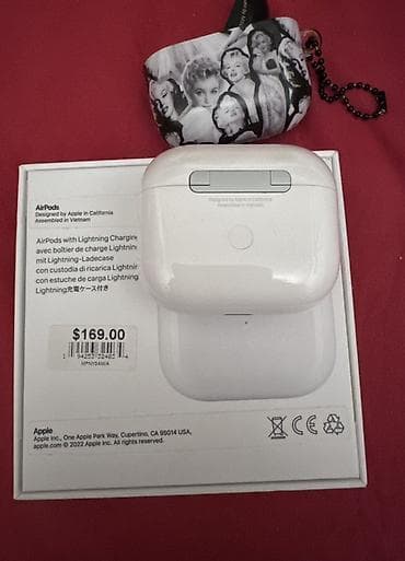 apple airpods 3: Apple AirPods (3) original 
Amerikadan alinib seligeli cexolda islenib — 2