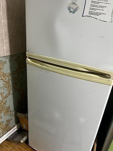 redmi 10 s: İki kameralı məişət soyuducusu - Üst hissədə dondurucu, aşağıda əsas — 1