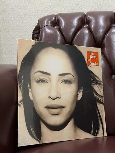 Виниловые пластинки: Məhsul: Vinil lövhə (LP) – “The Best of Sade” Format və buraxılış: - — 1