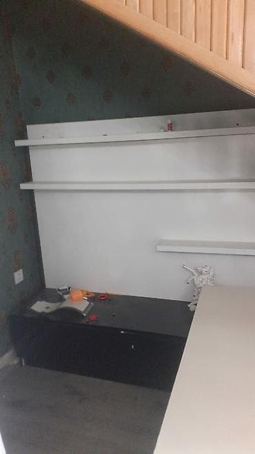 Mebel dəsti – qəhvəyi divan və divar rəfi sistemi - Divan: Sadə və — 2