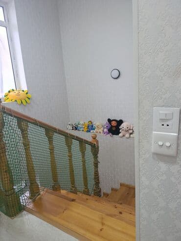 lökbatanda satılan evlər: Lökbatan qəs. 4 otaqlı, 100 kv. m, Yeni təmirli — 15