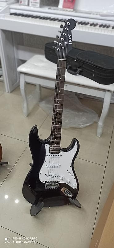 gitara tornada: Elektro gitara, elektron gitara,qitar, qitara Rast musiqi alətləri — 1