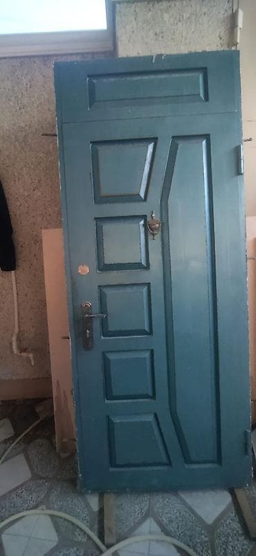 şeyf qapi: İşlənmiş Giriş qapısı Zamok ilə, Zəmanətsiz, Ödənişli çatdırılma — 1