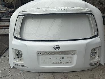 nisan not: Nissan Patrol Y62 arxa baqaj qapağı (tailgate) – orijinal - Model — 1