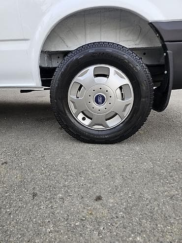 lalafo elektrikli scooter: Ford Transit: 2.4 l | 2008 il 150000 km Van body type — 7