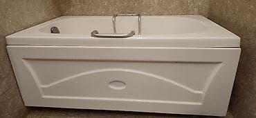 generator aksa: Akril vanna, klassik düzbucaqlı forma. Ağ rəngdə, hamar səthli ön — 1