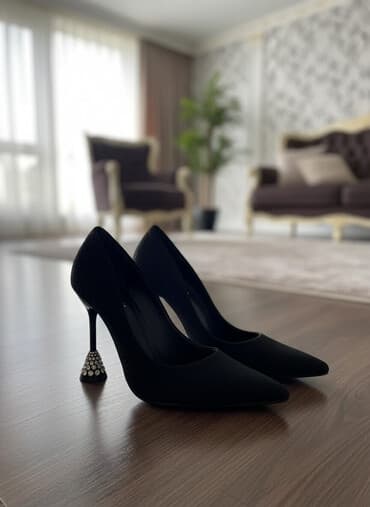 Tuflilər, Ölçü: 37, rəng - Qara, Yeni