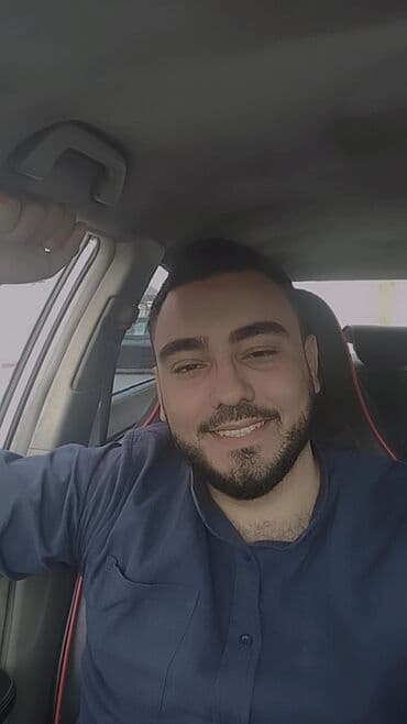 sürücü işi 2023: Salam adım Nahiddir. Bakıda yaşayıram. 25 yaşım var.( Şəkil — 2