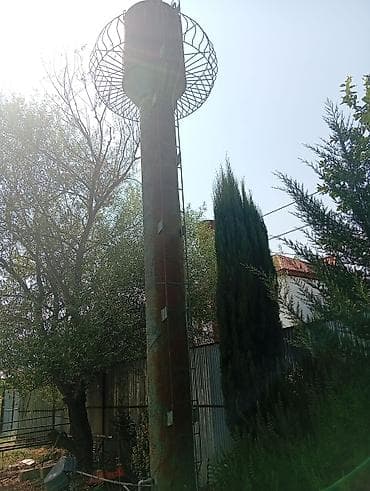 nasoslar və hidroforlar: Metaldan hazırlanmış sənaye su çəni və dayaq dirəyi - Material: qalın — 1
