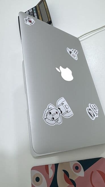 Masaüstü kompüterlər və iş stansiyaları: Apple MacBook Air (11") noutbuk Model: A1370 Heçbir problemi yoxdu — 3