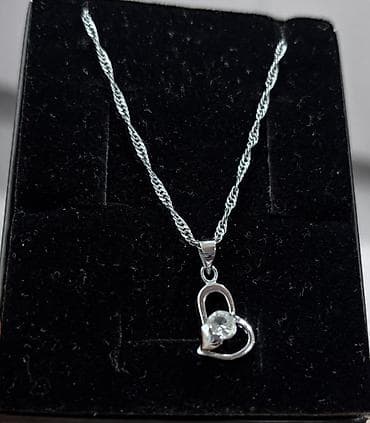 Gümüş rəngli zəncir və ürək formalı kulon dəsti Məhsul — 1