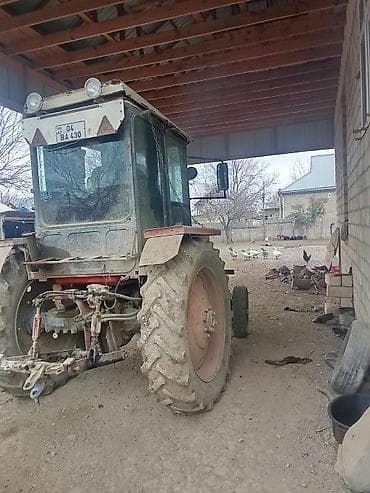 traktor matoru satiram: Traktor MTZ tipli, kabinəli, arxa asqı sistemi və hidravlik — 2