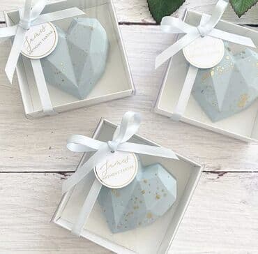 Сейфы: Həndəsi ürək formalı, zərif detallarla bəzədilmiş, dekorativ qutularda — 1