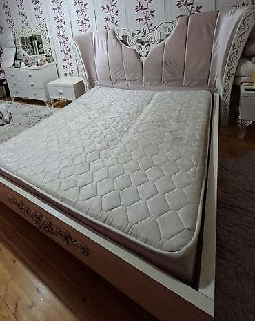 qapllar otaq: İkinəfərlik çarpayı — 1