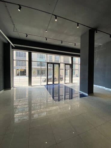 аренда торгового места в магазине: Ağ şəhərdə,sahəsi 80 kv/m olan, 1 otağlı obyekt (aptek,maqaza — 2