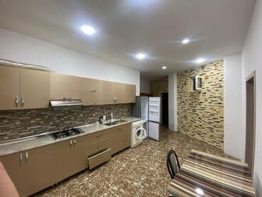 70 kv. m, 3 otaqlı, Su, Kombi, İşıq